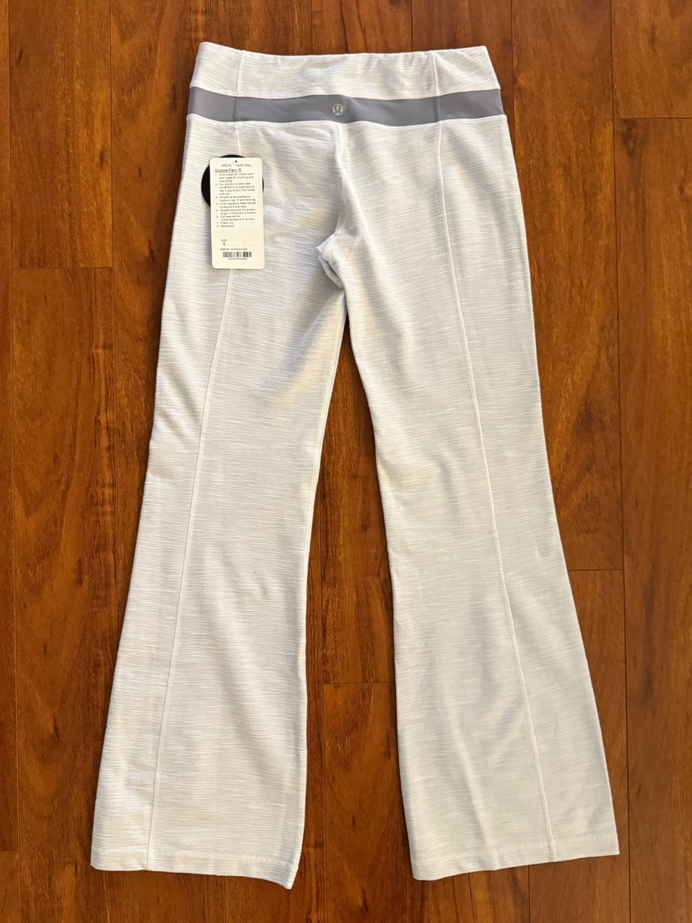 NEW! Lululemon Athletica Groove Pants Legging White Grey Yoga + TAGS!